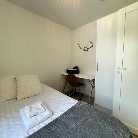 New 3 Bedroom Close To Arctic Circle Appartement