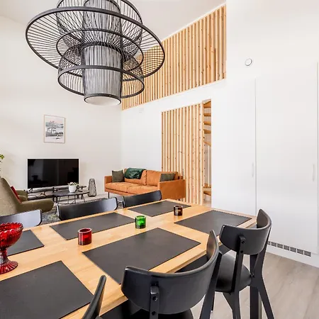 New 3 Bedroom Close To Arctic Circle Апартаменты