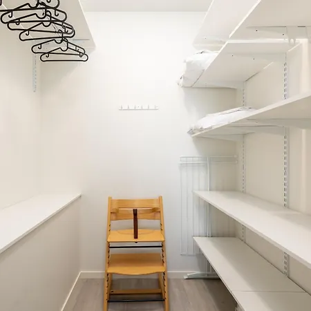 New 3 Bedroom Close To Arctic Circle